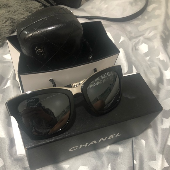 Authentic Chanel Butterfly Sunglasses leather - Picture 1 of 15